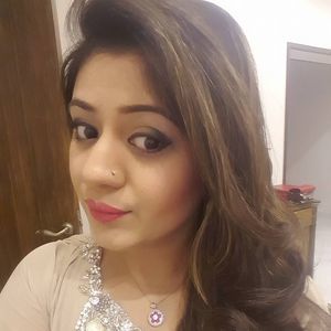 Meet your Posher, Fatima